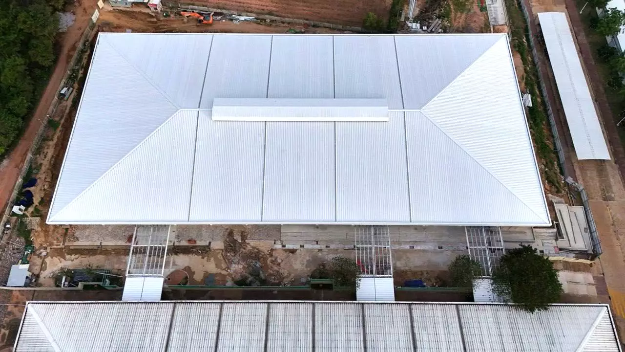 Roof System for factory building in Cambodia